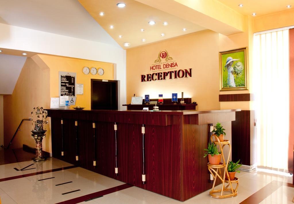 Denisa Hotel Otopeni Exteriör bild